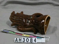藏品(尤魚筷筒)的圖片